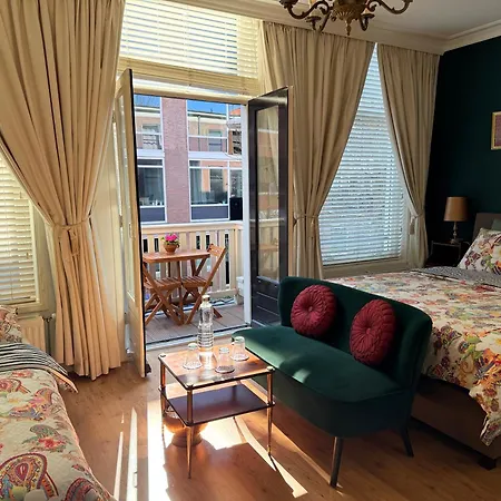 Comfortable Stylish In Centre Of - Bed & Breakfast Den Haag