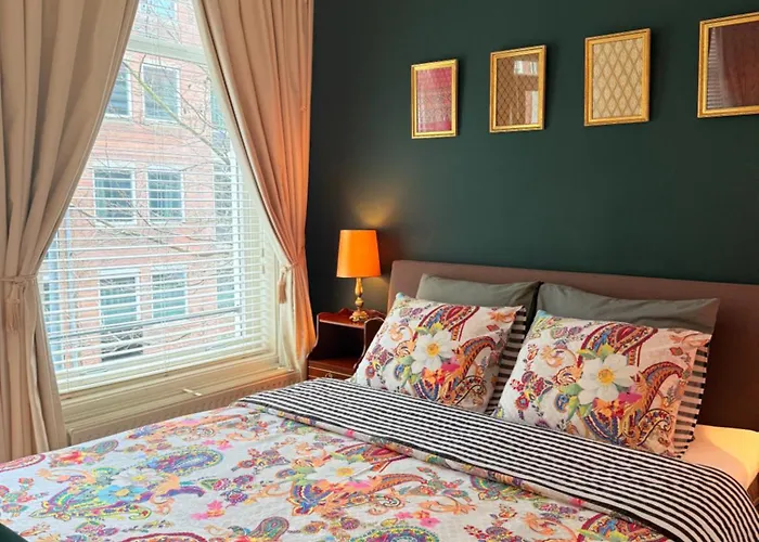 Comfortable Stylish Room In City Centre Of The Hague - Home Stay