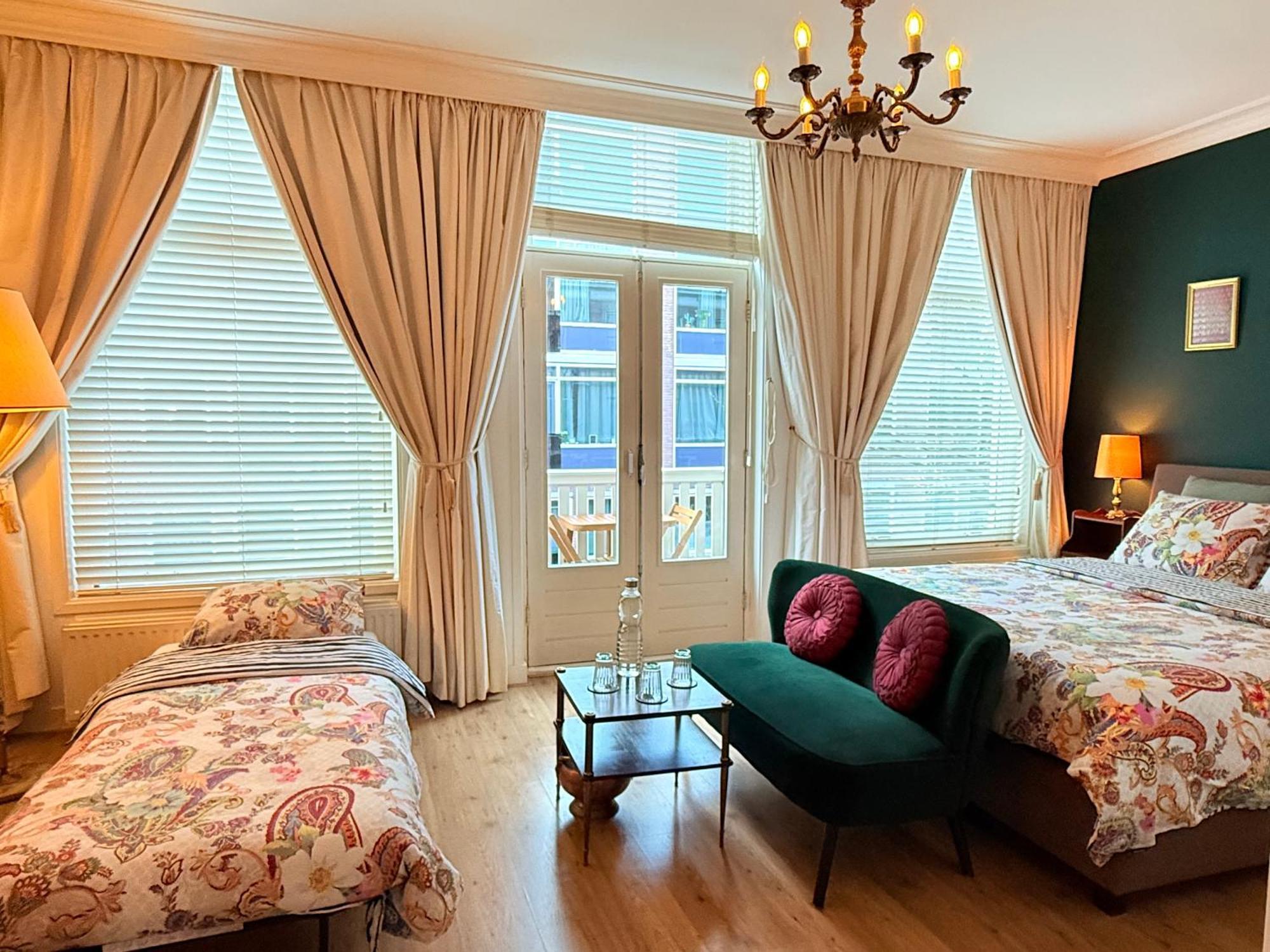 Comfortable Stylish In Centre Of - 3*